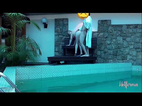 ❤️ Boss jistieden maid għall-pool, iżda ma setgħetx tirreżisti sħun Video tal-ħakk lilna ❤